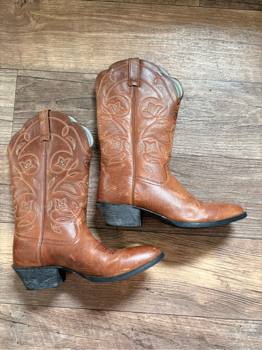 Ariat Leather Western Cowboy Boots